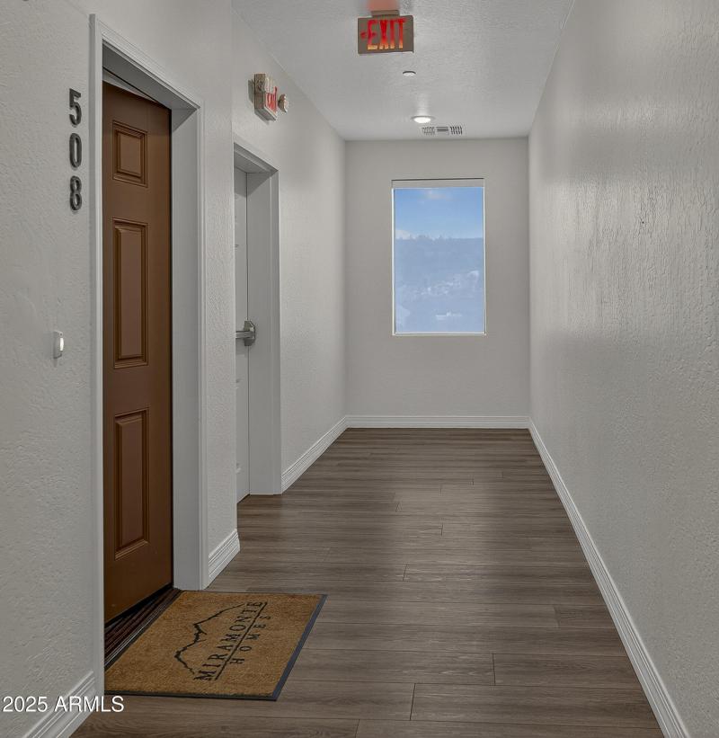 TOP FLOOR - Unit 508