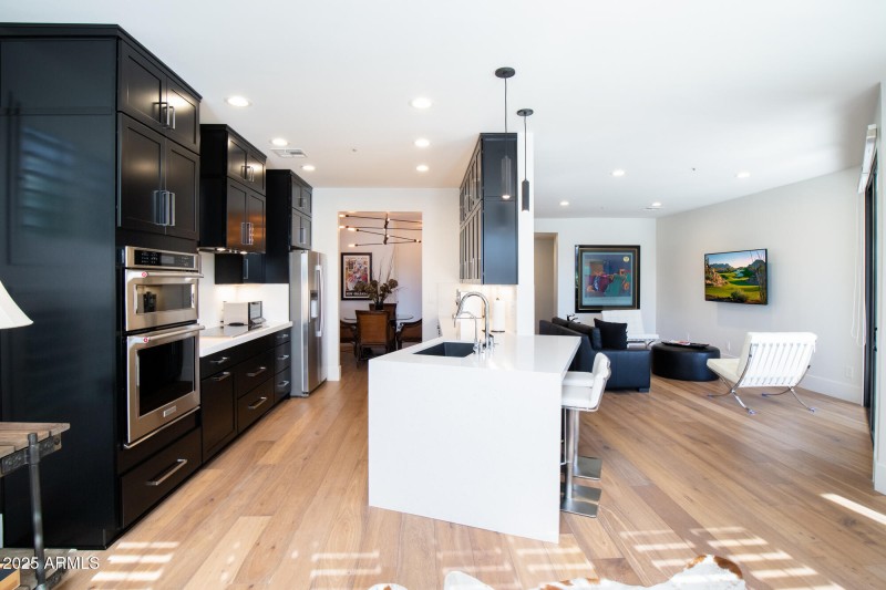 SPACIOUS OPEN FLOOR PLAN