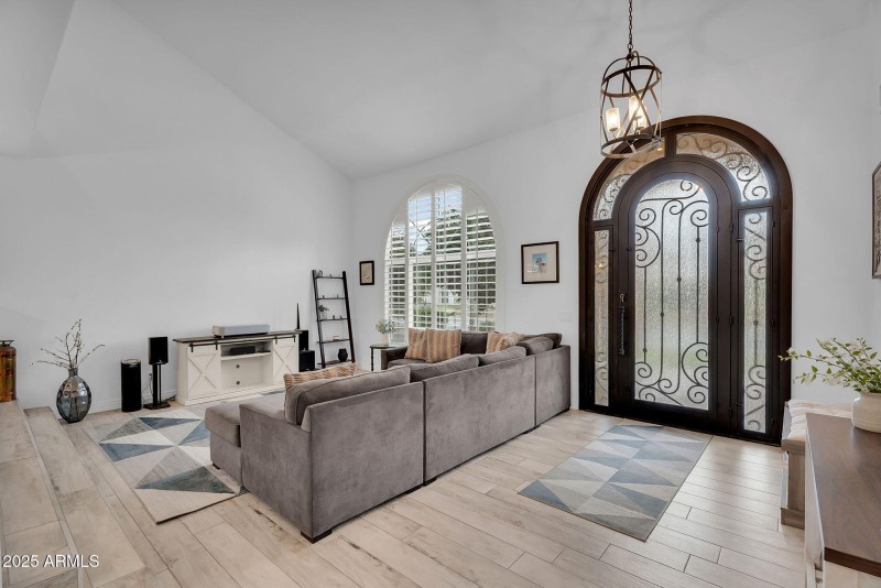 5-web-or-mls-Indigo Bay-4