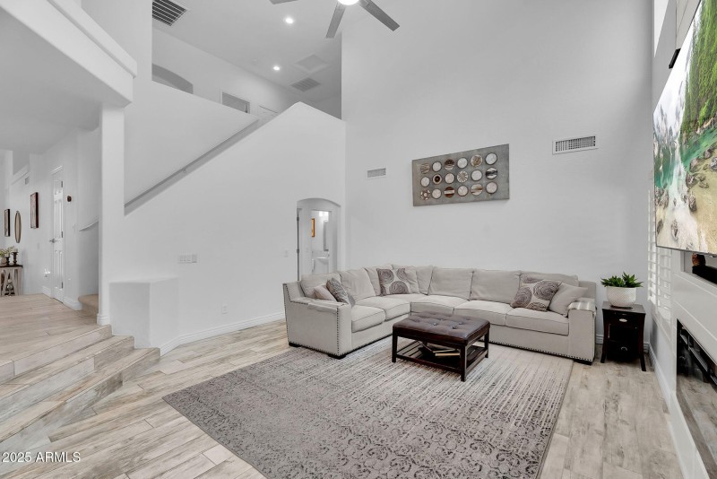 12-web-or-mls-Indigo Bay-21