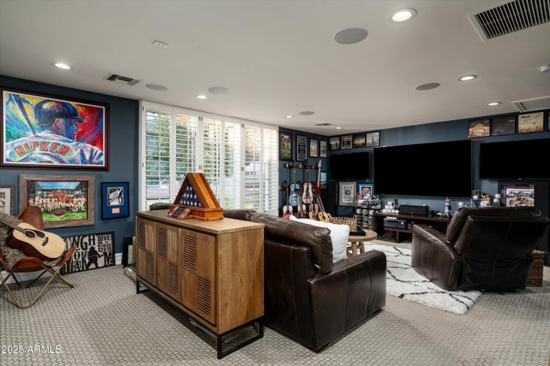 045-6113 E Calle Del Norte (45 of 101)