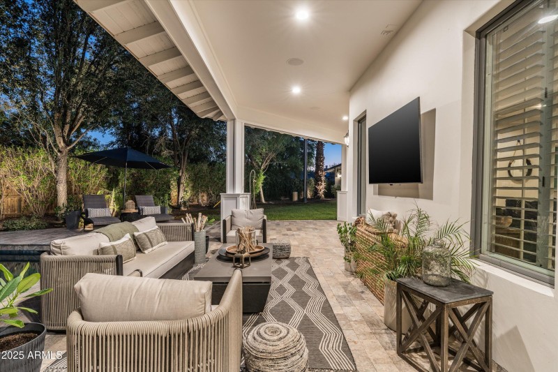 069-6113 E Calle Del Norte (69 of 101)