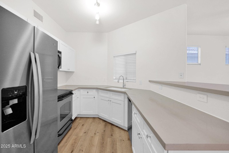 22-web-or-mls-P1314443