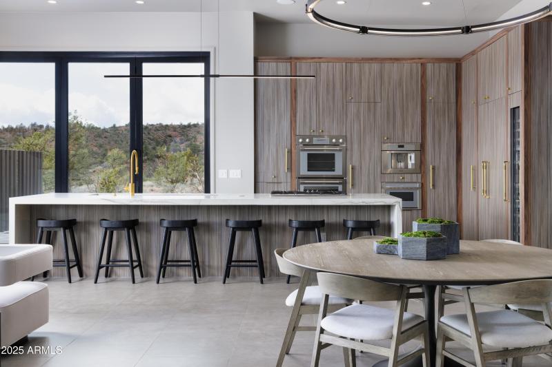 109 Summit Way Kitchen 1