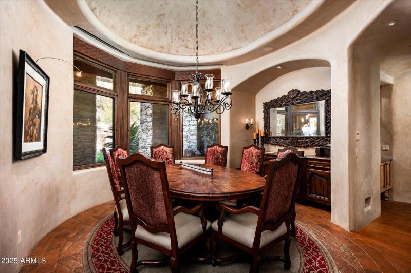 Large dining room with ceiling detail