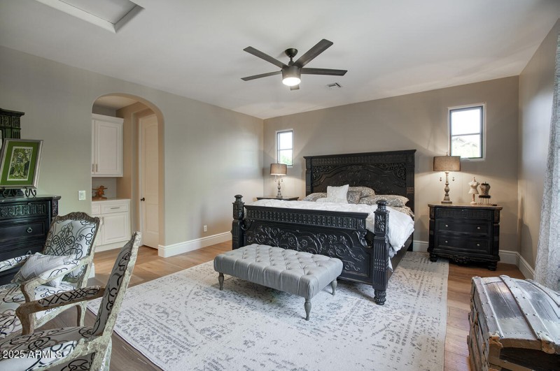 Generous Ensuite Secondary Bedroom