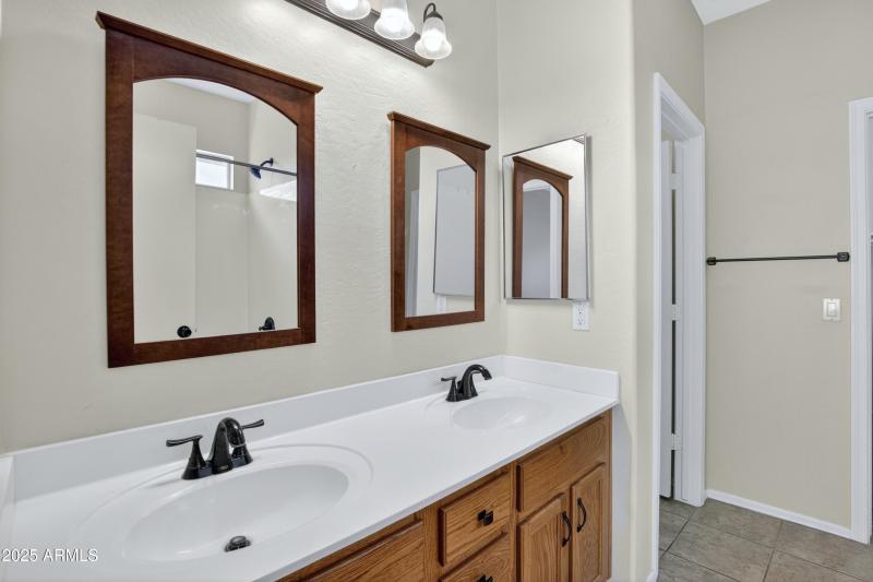 34_034_104_a4m_pershing