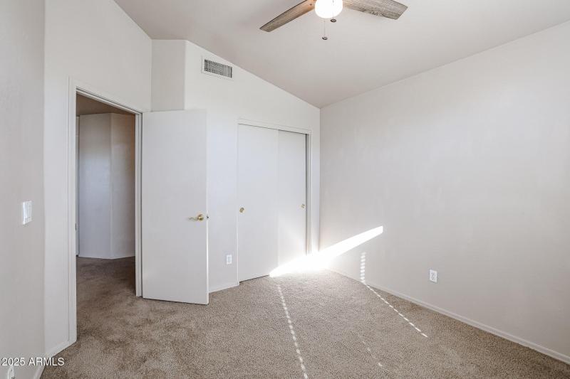 Jackson Upstairs Bedroom 2 closet Dec 20