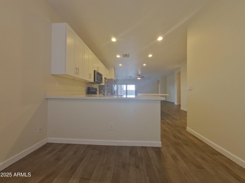 3_pc_KGtzC7LbQZ_lV6e3oGr5h_layout_0