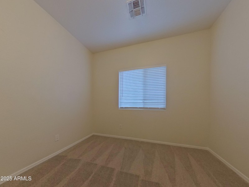 10_pc_anKpUzDI4J_2AD9CDdc6C_layout_0