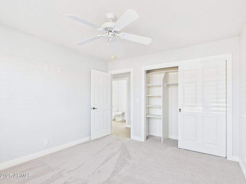 9-web-or-mls-CAM03379G0-PR0149-STILL008