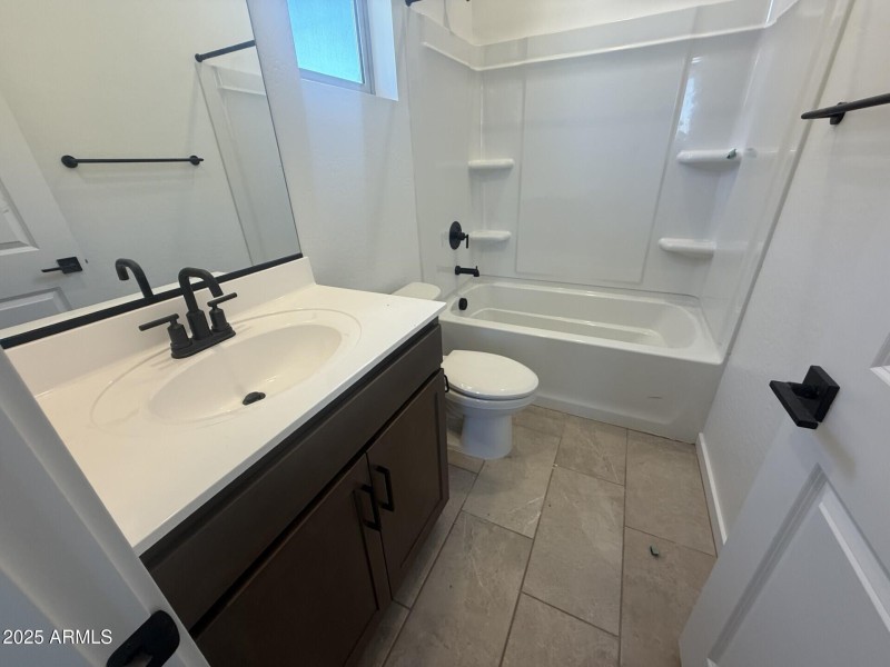 61 Guest Attached Bath