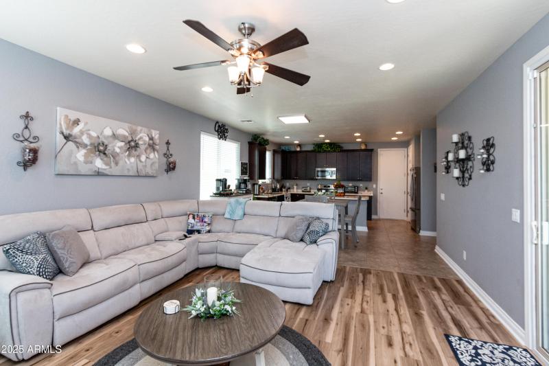 19461 N Ravelo Rd Maricopa-24