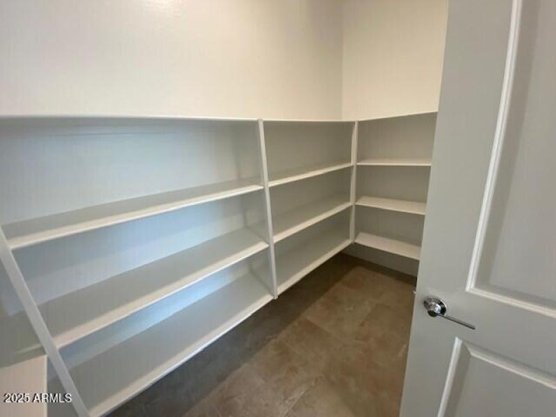 P20 Lot 67 Pantry
