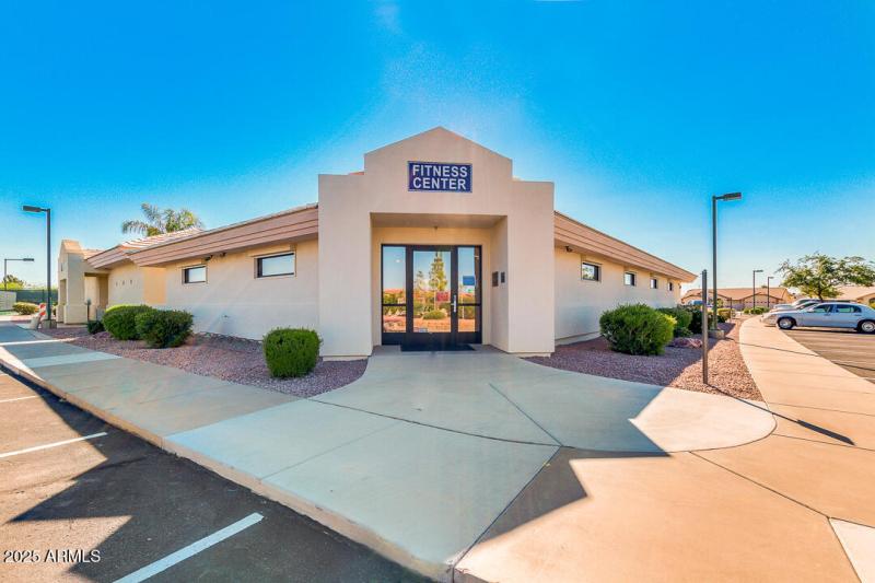 02-Sunland Village East