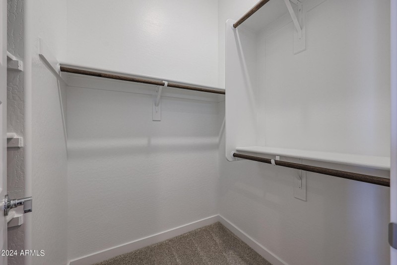 Master Walk In Closet