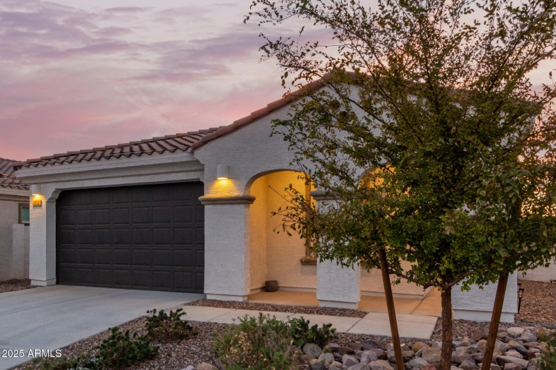 Roberts - 332 S 202nd Ln 16