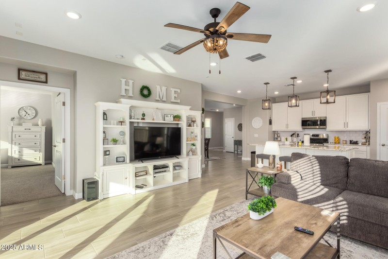 Roberts - 332 S 202nd Ln 20