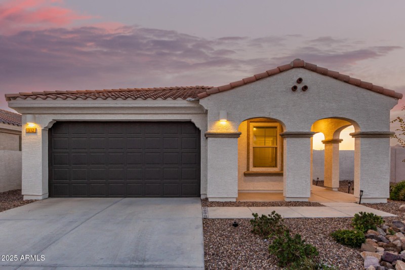 Roberts - 332 S 202nd Ln 11