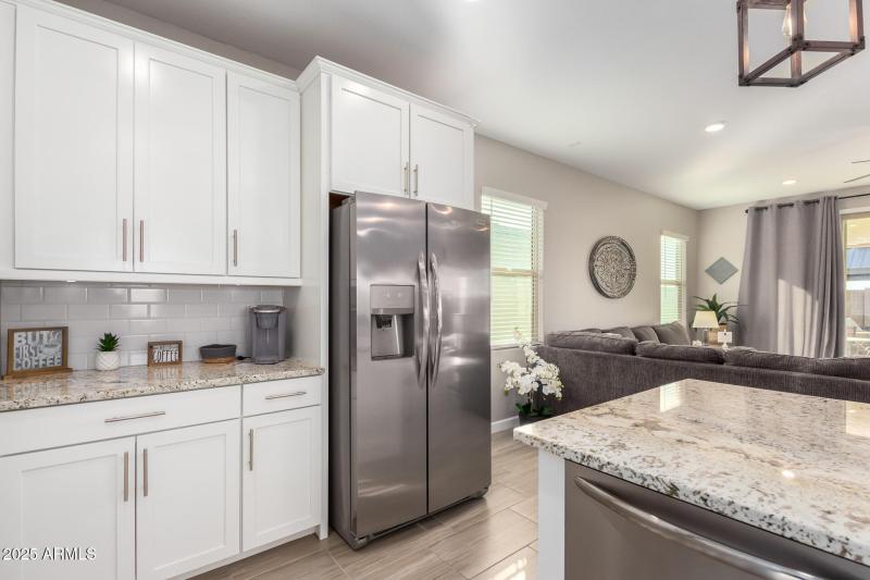 Roberts - 332 S 202nd Ln 22