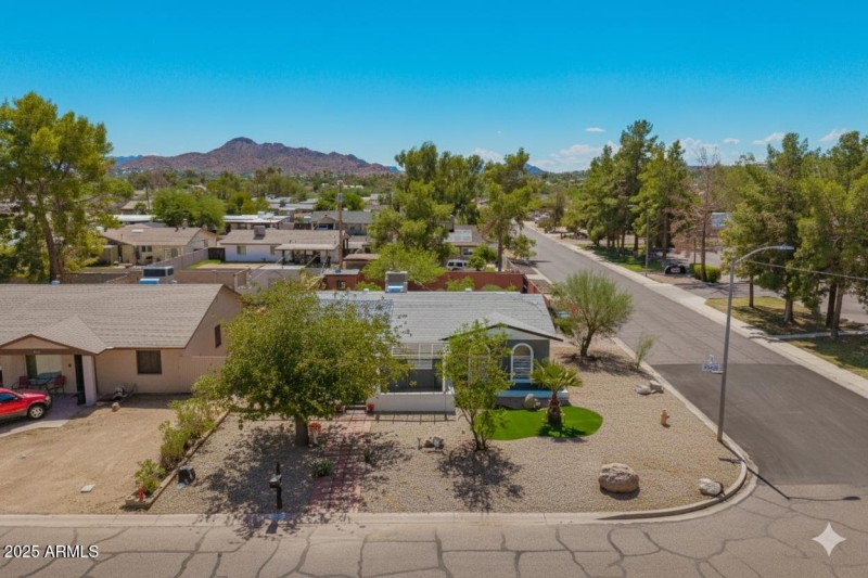 2201 E KINGS Avenue - Corner LOT