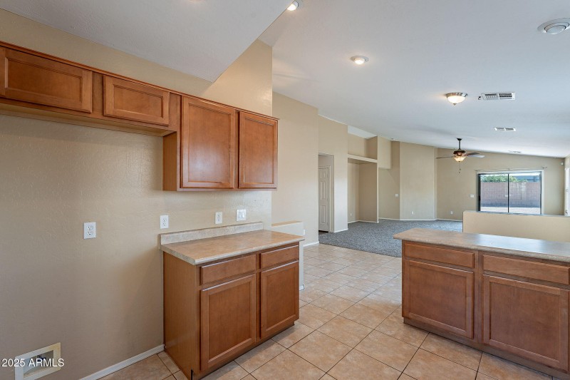 12-web-or-mls-Madison-12