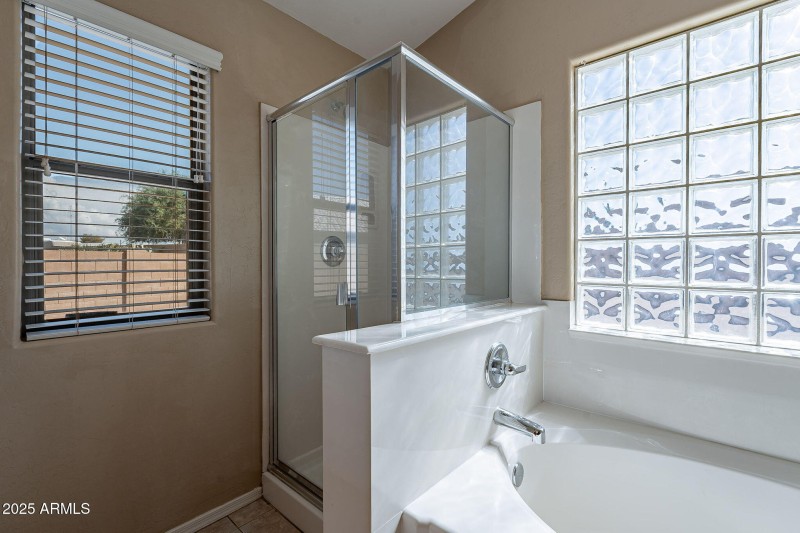 25-web-or-mls-Madison-25