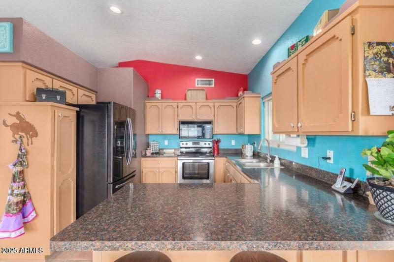 20250208003220843615000000-o