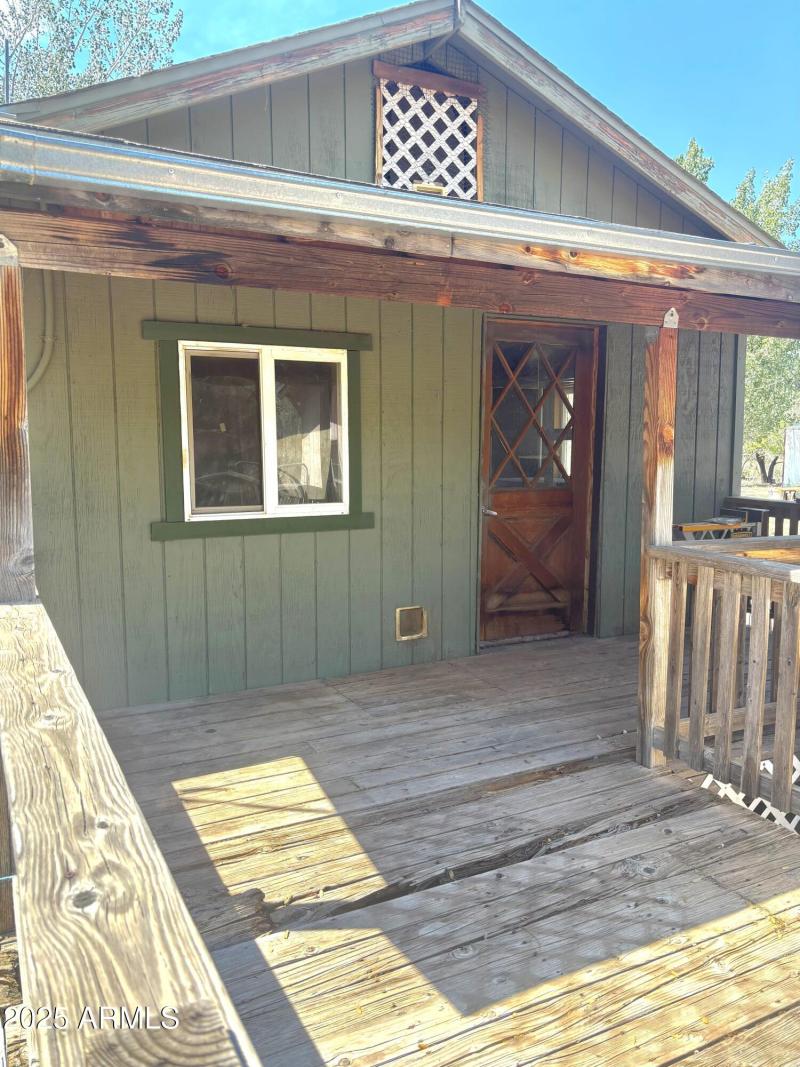 N Room Private Entrance