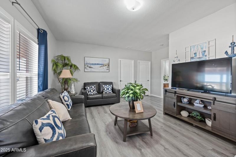 10524 S 205th Ave, Buckeye, AZ 85326-45