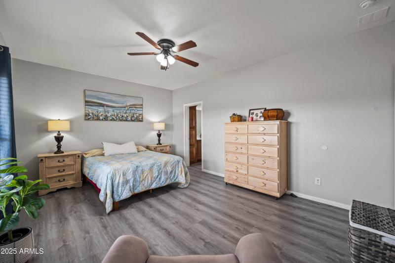 10524 S 205th Ave, Buckeye, AZ 85326-27