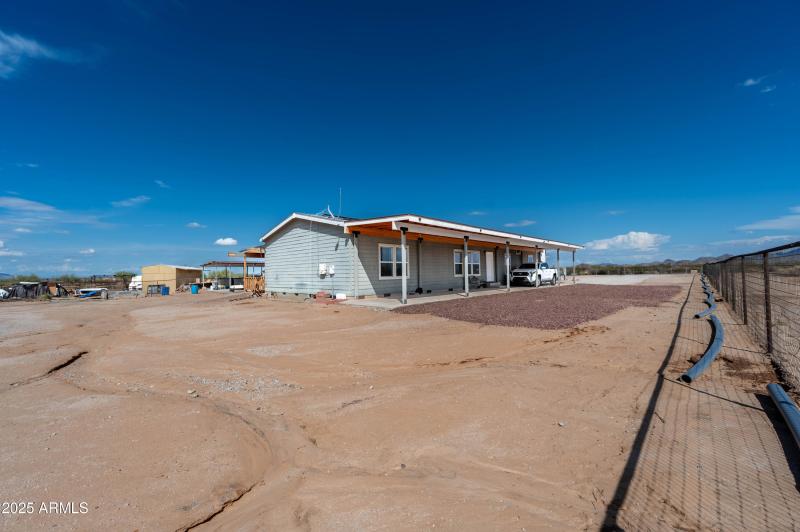 10524 S 205th Ave, Buckeye, AZ 85326-5