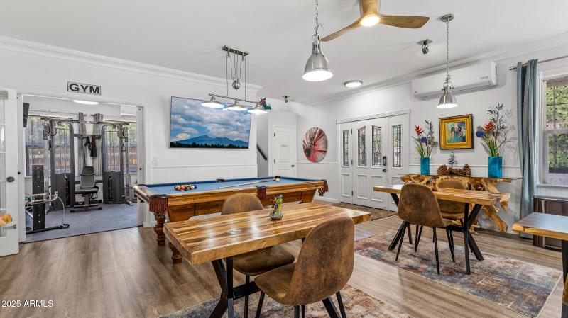 303 W Juniper Ave-45