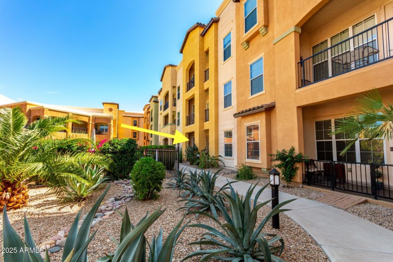 42-Mountain View(arrow)