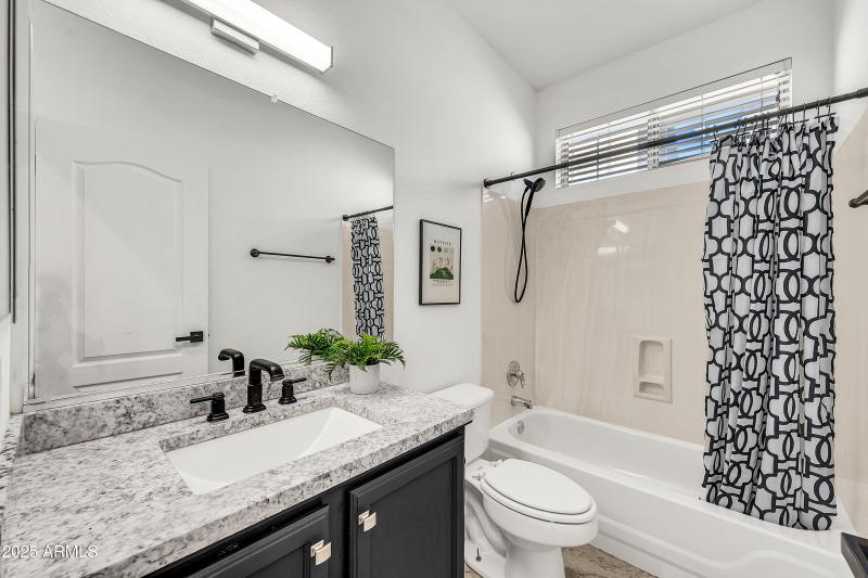 1641 W Windsong Dr-7