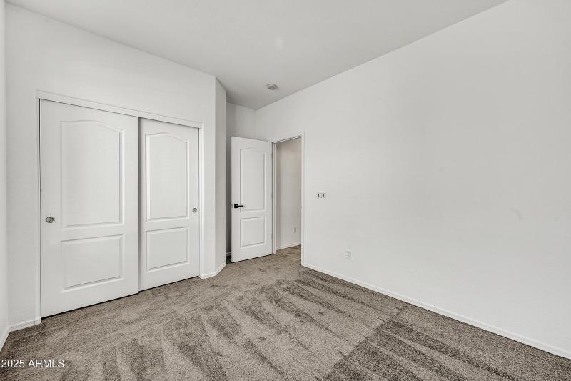 1641 W Windsong Dr-9