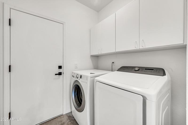 1641 W Windsong Dr-22