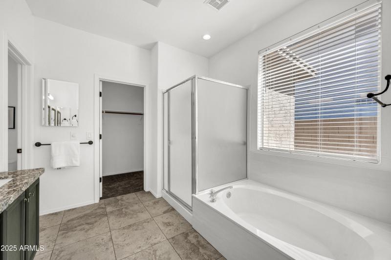 1641 W Windsong Dr-29