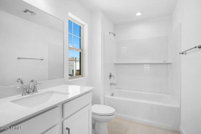 hj-az-phoenix-asante-vista-arlington-lot