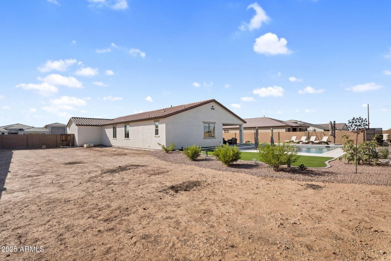 044_46-web-or-mls-hibiscus-41_758