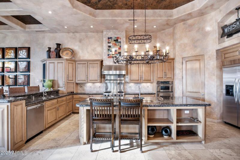 Exquisite Chef's Kitchen