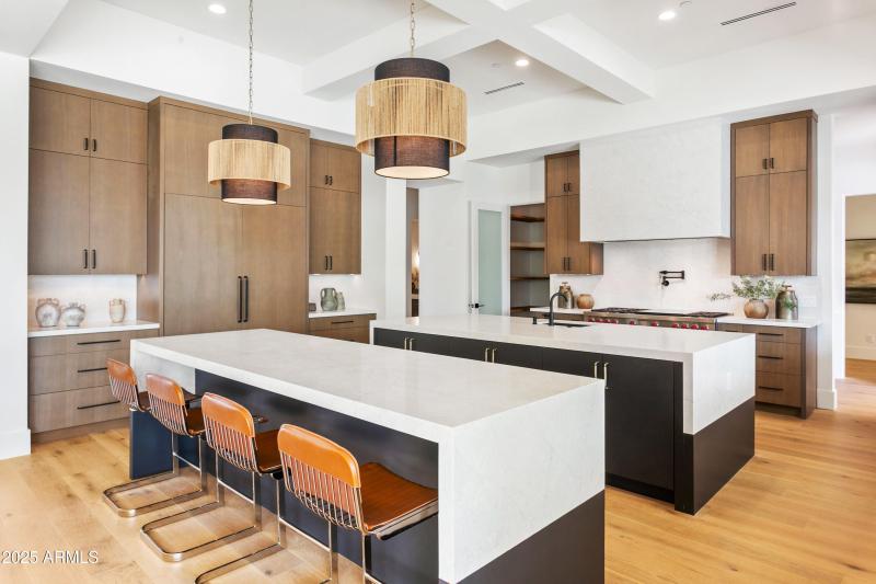 INTEGRATED FRIDGE/FREEZER