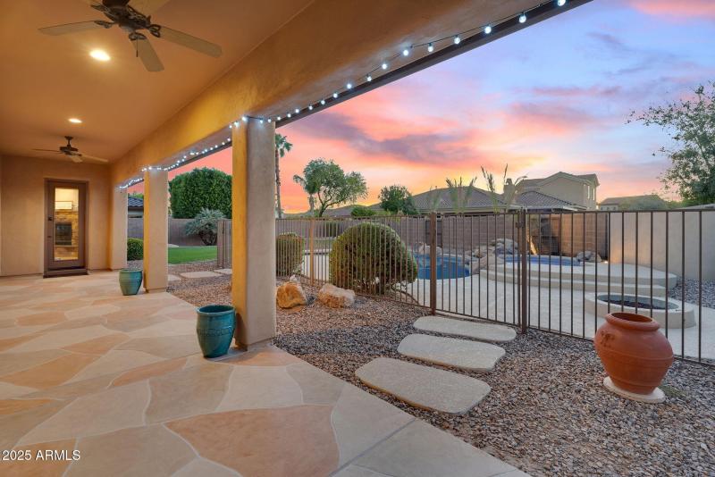 121-web-or-mls-AlleppoTwilight-19