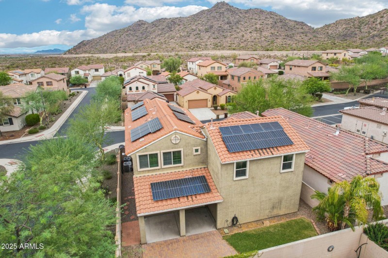 53-web-or-mls-W Palo Brea Ln-L2608-051