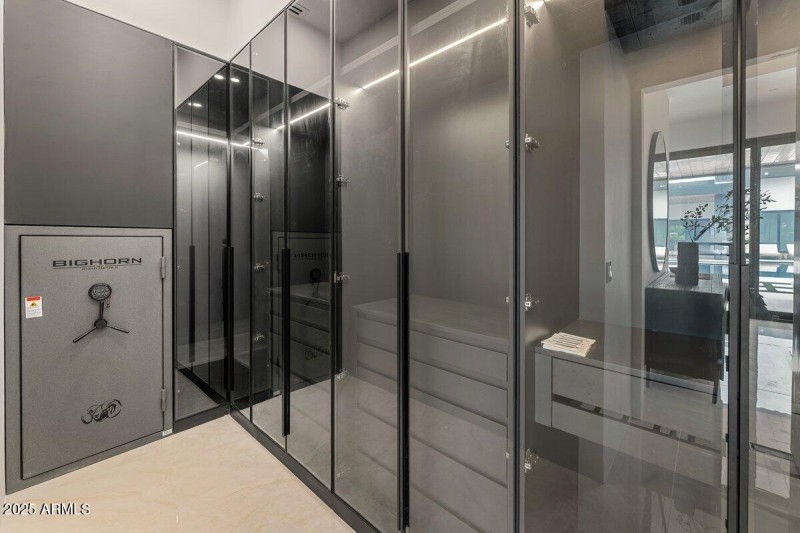 50-Guest House Master Closet