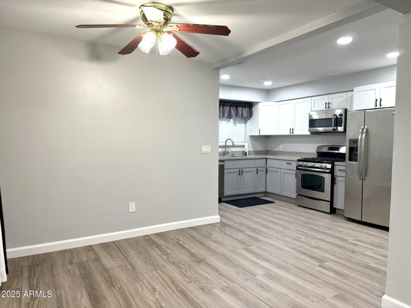 7016 dining room and kitchen