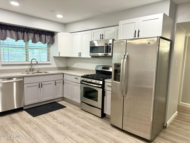 7016 remodeled kitchen