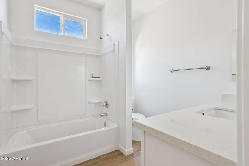 24-web-or-mls-958-n-97th-way