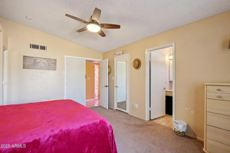 33-web-or-mls-E Player Dr-S2309-033