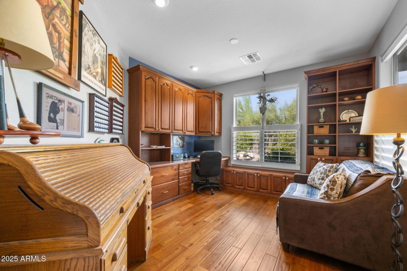 15-web-or-mls-1704-w-dion-dr